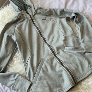 Grey Puma Zip Up Sweater 🤗